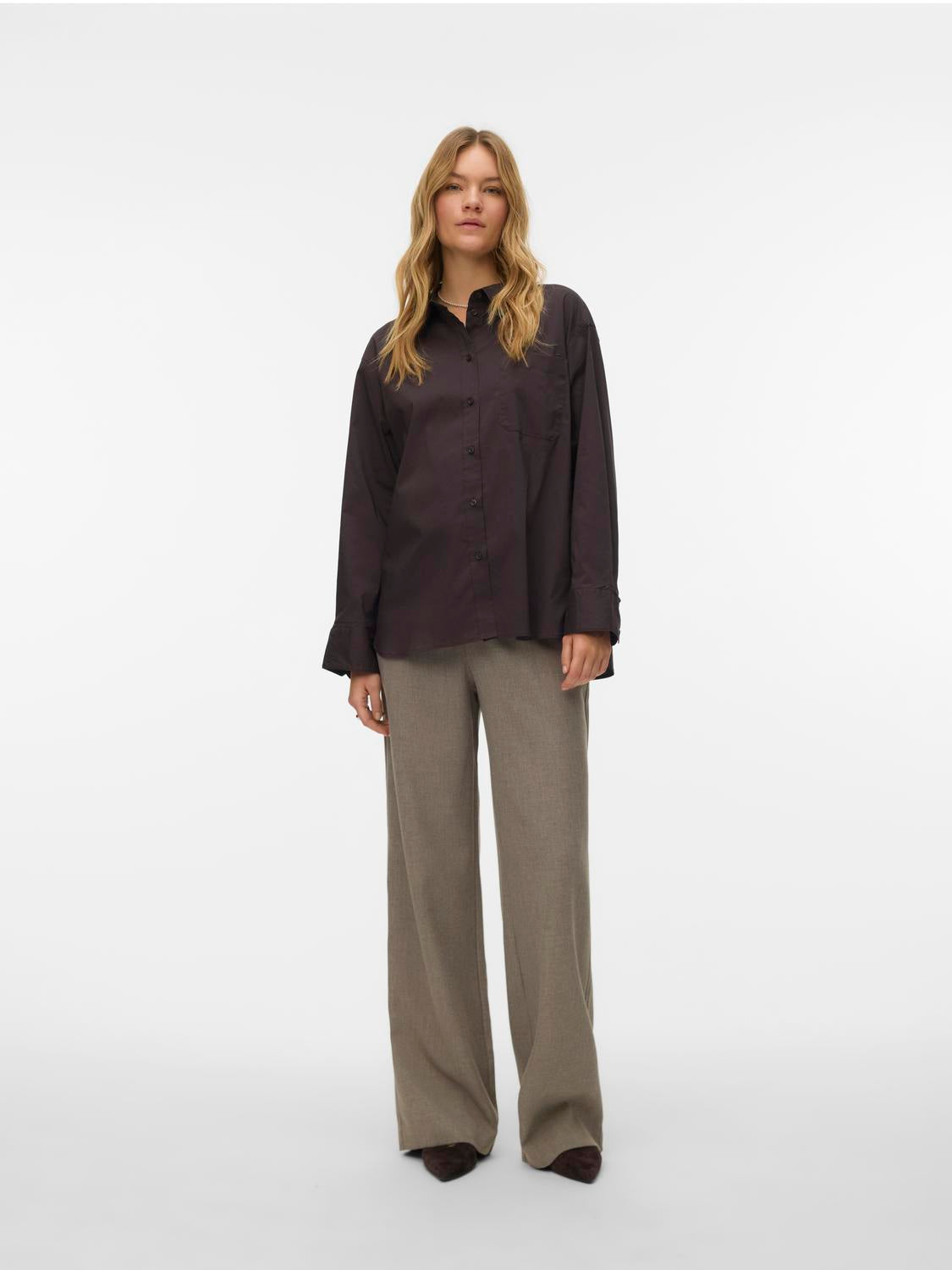 model_shot-front